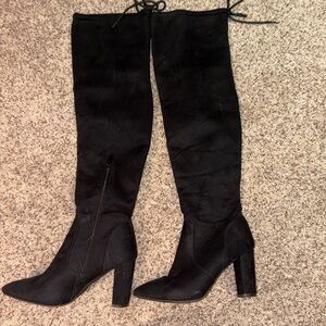 Amazon Essentials Black Lace Up Knee-High Boots